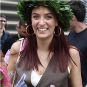 Studentessa universitaria disponibile per aiuto compiti, online e in presenza